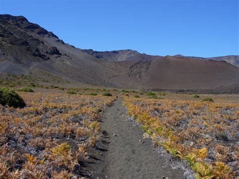 Stay on Trail - Haleakalā National Park (U.S. National Park Service)