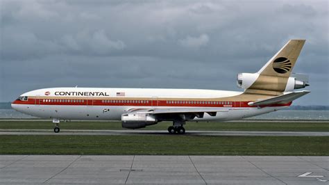 Continental Douglas DC 10 30 N68060 Kodachrome Slide Scan Flickr