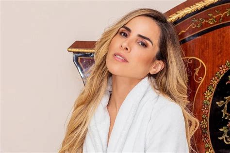 Wanessa Camargo E Dado Dolabella Aparecem Juntos Ao Lado De Fam Lia