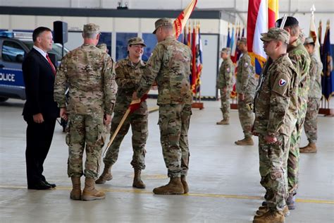 Usag Benelux Welcomes New Commander Col Matthews Bids Farewell To Col