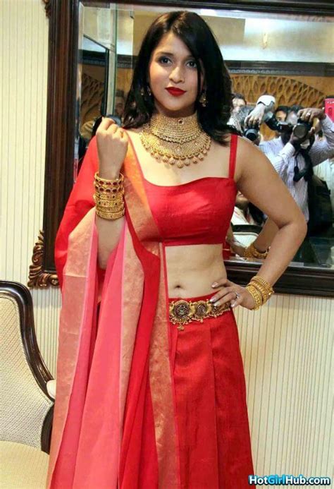Mannara Chopra Hot Photos Tamil Films Actress Sexy Pics 14 Photos