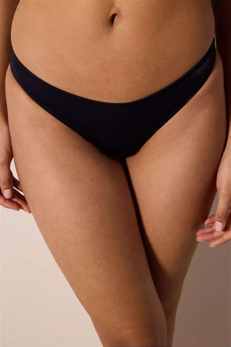 Jual Penti Cheeky Black Bikini Bottom Original 2025 ZALORA Indonesia