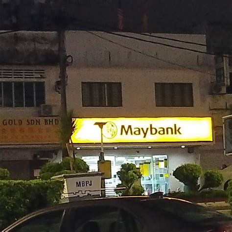 Maybank Branch Selangor Carl Hudson