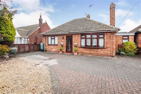 Station Road North Hykeham Lincoln Ln6 2 Bedroom Bungalow For Sale