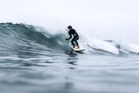 Hd Wallpaper Long Exposure Of Man Surfing Man Wearing Black Wet Suit