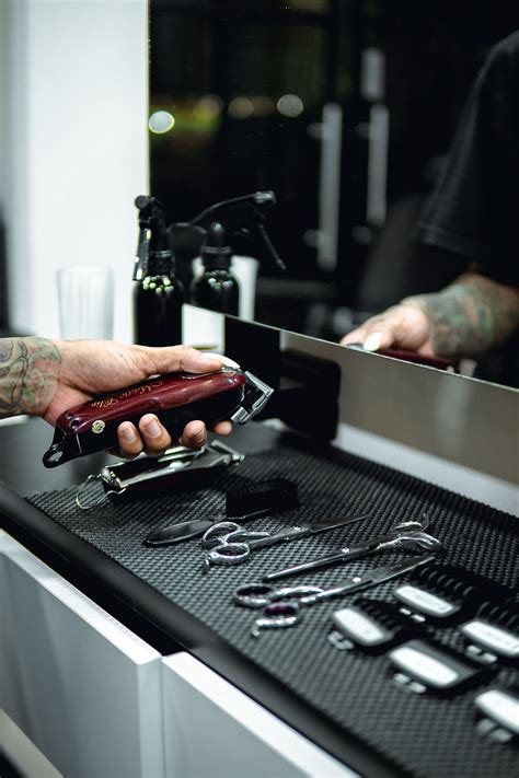 Ovlux hair cutter hair clipper led display professional hairstyles for