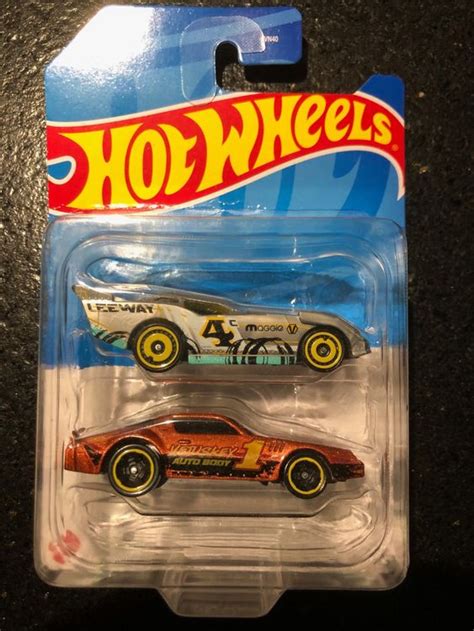 2Stk Spielzeugautos Hot Wheels HMC67 JA10 Camaro Z28 Kaufen Auf Ricardo