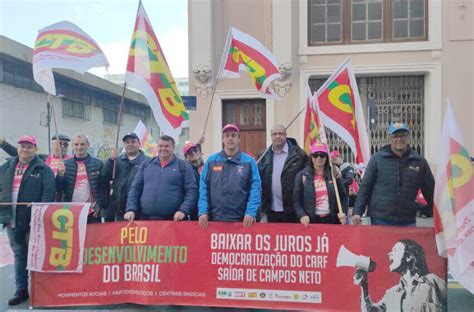 Protesto contra os juros altos do BC também pede saída de Campos Neto