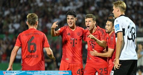 Thomas Muller tỏa sáng Bayern Munich giành chiến thắng đậm