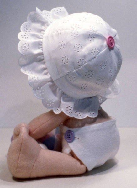 Выкройка пупсика с пуговицами / Это интересно / Все о куклах и игрушках ...