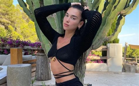 Dua Lipa Reveals Her Secrets To Stay In Shape