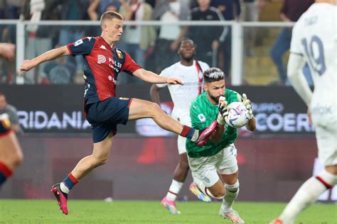 Pulisic Gol E Giroud Portiere Cos Il Milan Batte Il Genoa E Stacca