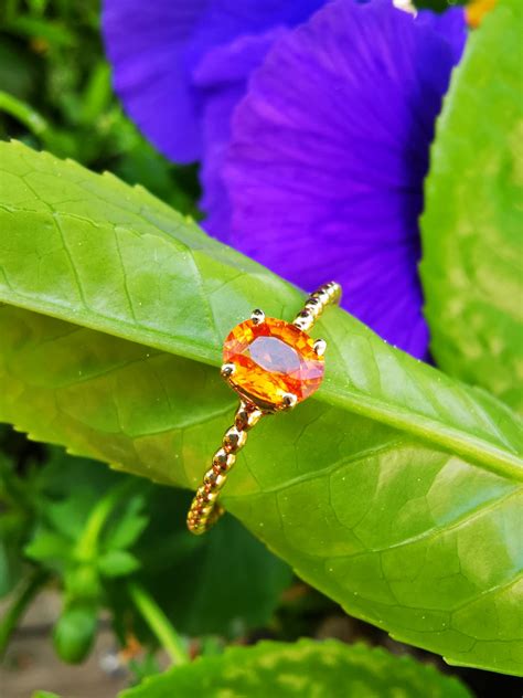 Bague Mlle Midinette Or Jaune Saphir Orang L Atelier