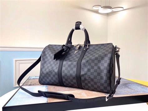 Louis Vuitton Сумка дорожная - купить с доставкой по выгодным ценам в ...