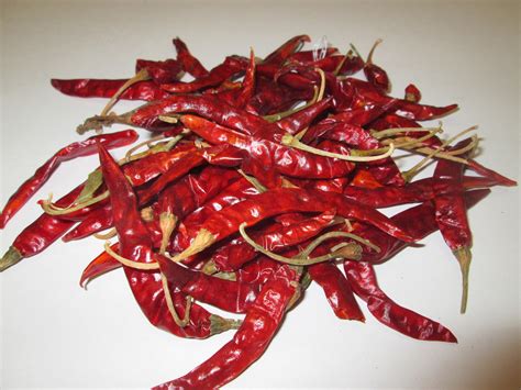 Dried Arbol Chiles with stems, 22 lbs — GREEN BULK