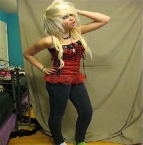 Amber Katelyn Beale In 2024 Scene Girl Outfits Scene Fashion Scene