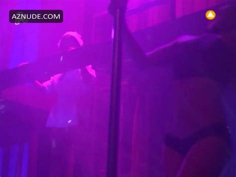 I Entoli Nude Scenes Aznude