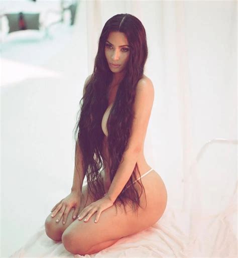 El diminuto bikini con el que Kim Kardashian incendió Instagram Infobae