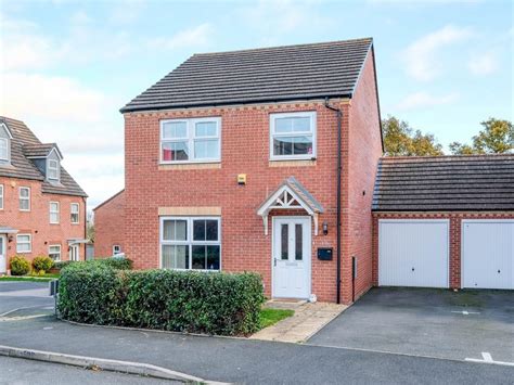 4 Bed Link Detached House For Sale In Kemble Street Woodrow Redditch