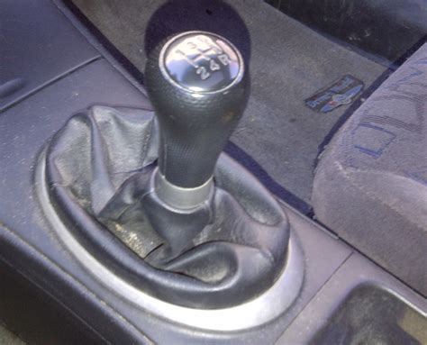 Can You Save Money Driving A Car With Manual Transmission Is A Stick Shift More Economical