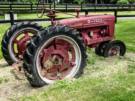 Farmall Tractors Models