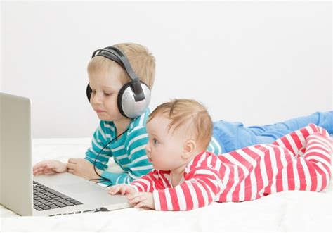 Toddlers And Technology Healthy Habits In A High Tech World Dublin