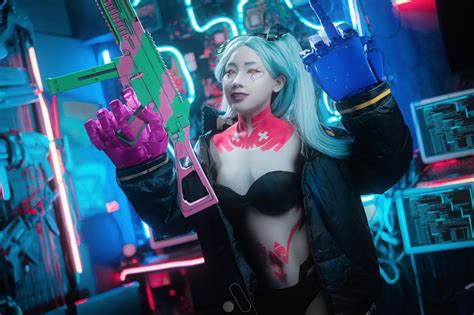 Rebecca cosplay - cyberpunk edgerunners : r/cyberpunkgame