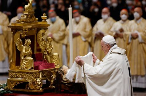 Pope Celebrates Christmas Eve Mass As Virus Surges In Italy Pbs Newshour