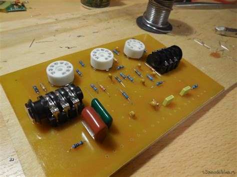 Ламповый гитарный предусилитель Rectivator