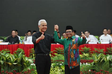 Ini Alasan Ganjar Pranowo Pilih Mahfud Md Jadi Cawapres