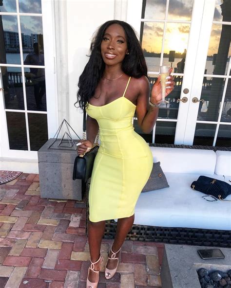 Brittne Jackson Sexy Fitness Non Nude Collection 2020 49 Photos