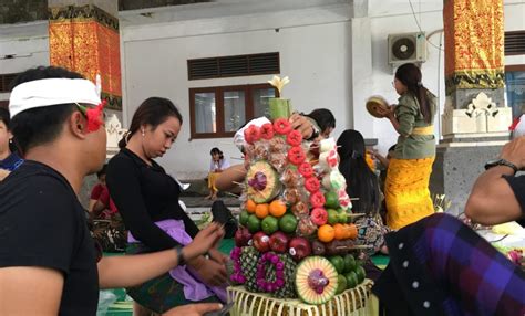 Ragam Lomba Meriahkan Perayaan Saraswati Di UPMI Bali Universitas