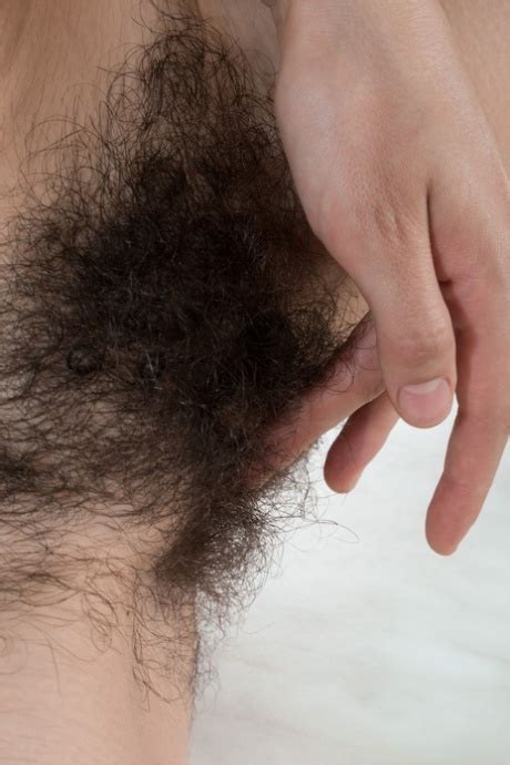 Hairy Pussy Feet XXX Nude Photos HairyMaturePics