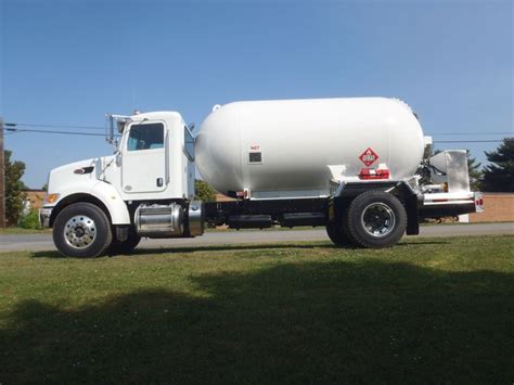 2018 Peterbilt 337 With A 3499 Wg Propane Bobtail 16p014 Trucks New