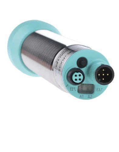 Pepperl Fuchs UC2000 30GM IUR2 V15 Ultrasonic Sensor For Industrial At