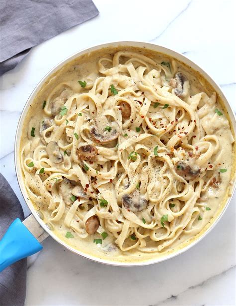 Vegan Fettuccine Alfredo With Mushrooms Nut Free Vegan Richa