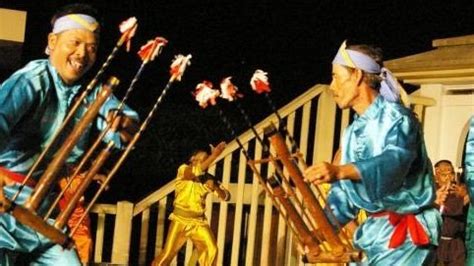 Kesenian Angklung Caruk Buka Temu Karya Taman Budaya Di Bandung Sinpo Id