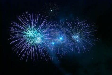 Blue Fireworks Wallpapers - Top Free Blue Fireworks Backgrounds - WallpaperAccess