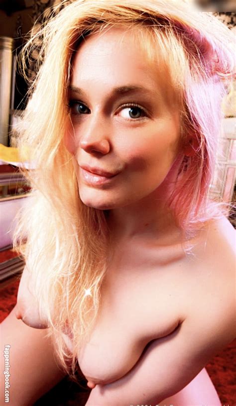 Nouschka Nude The Fappening Photo 7719291 FappeningBook