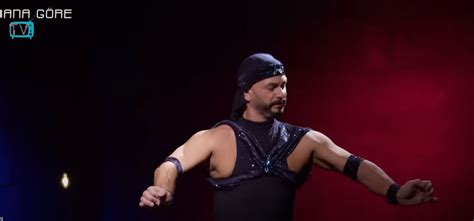 Zenne Azad Kaan kimdir Ünlü Zenne Azad Kaan dan Trans mısın gay misin sorusuna olay yanıt