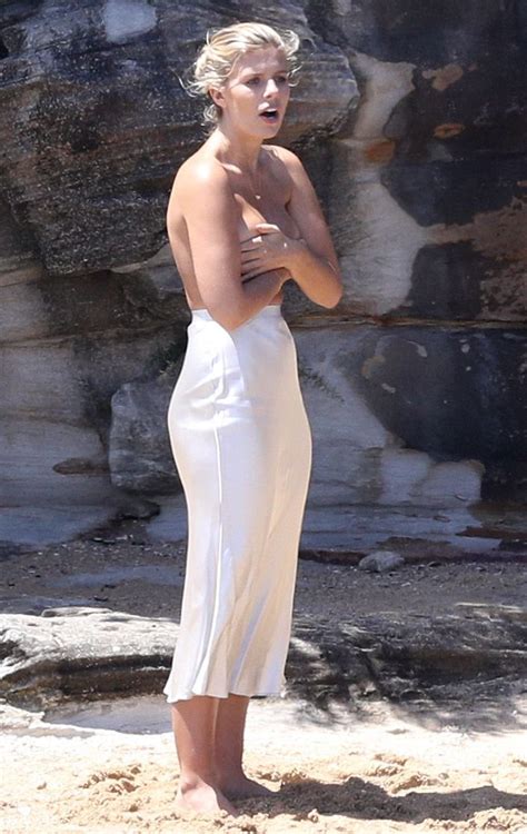 Natasha Oakley Hot Celebs Home