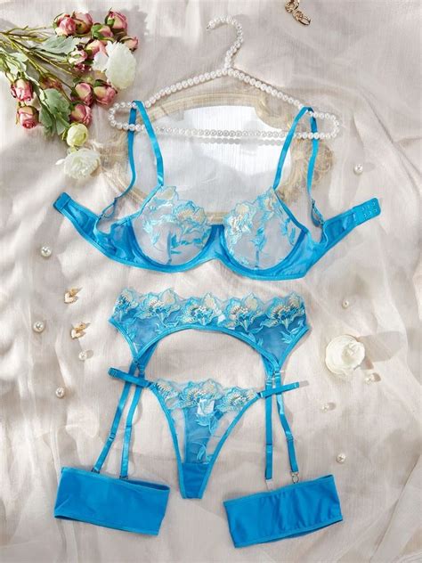 Net Floral Lingerie Set Garter At Piece In Surat ID