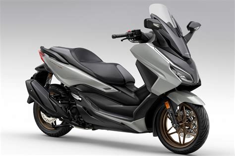 Honda 250cc Scooter Forza 2023 Model with New Styling and Livery to be Released on Dec. 22 ...