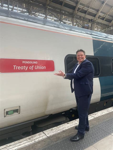 Stephen Kerr MSP on Twitter: "Today's train gets my seal of approval 🇬🇧"