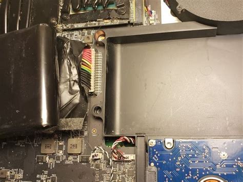 Замена аккумулятора MSI GT62VR 6RD Dominator - HD01