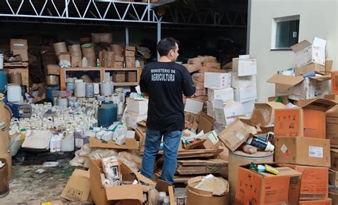 Operação conjunta apreende 20 toneladas de agrotóxicos irregulares em Goiás