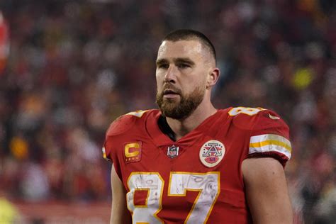 Travis Kelce active for Chiefs in AFC championship game despite back ...