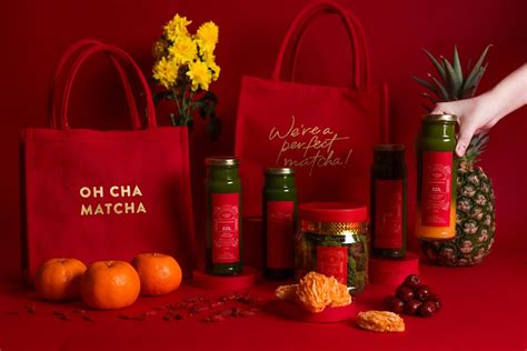 Cny Delivery 2021 8 Auspicious T Sets To Send Your Loved Ones