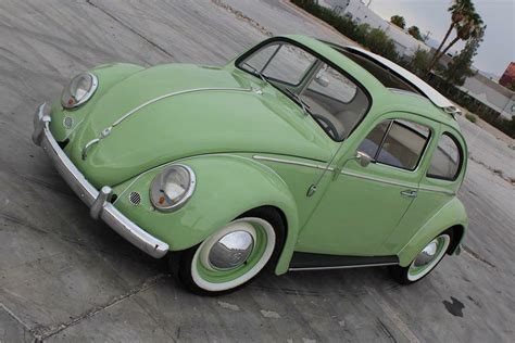 1960 VOLKSWAGEN BEETLE