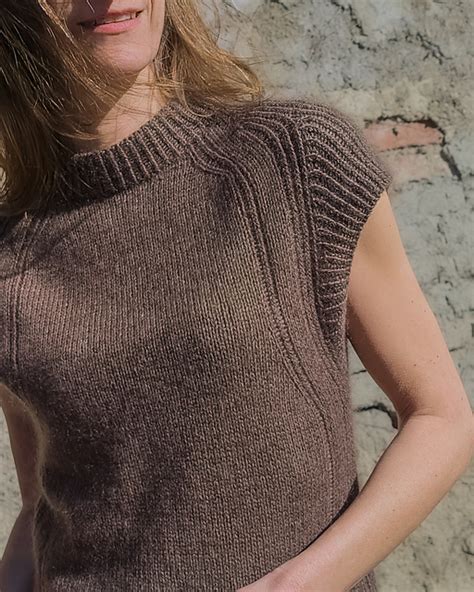 Ravelry Sway Line Slipover Tee Pattern By Aneta Bleyer